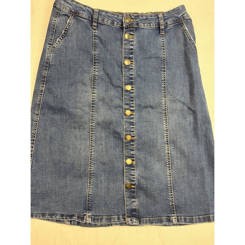 Esteez Denim Button Front Skirt Women Size 8 Blue Modest Stretch Jean Midi Skirt